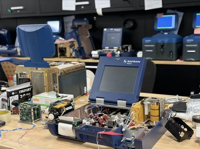 Explosives and narcotics trace detectors under refurbishment in the RedteQ workshop
